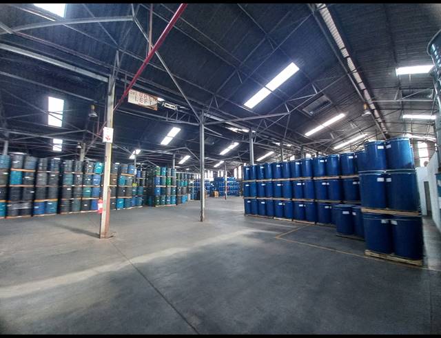 5,751M² WAREHOUSE TO LET IN BOKSBURG EAST